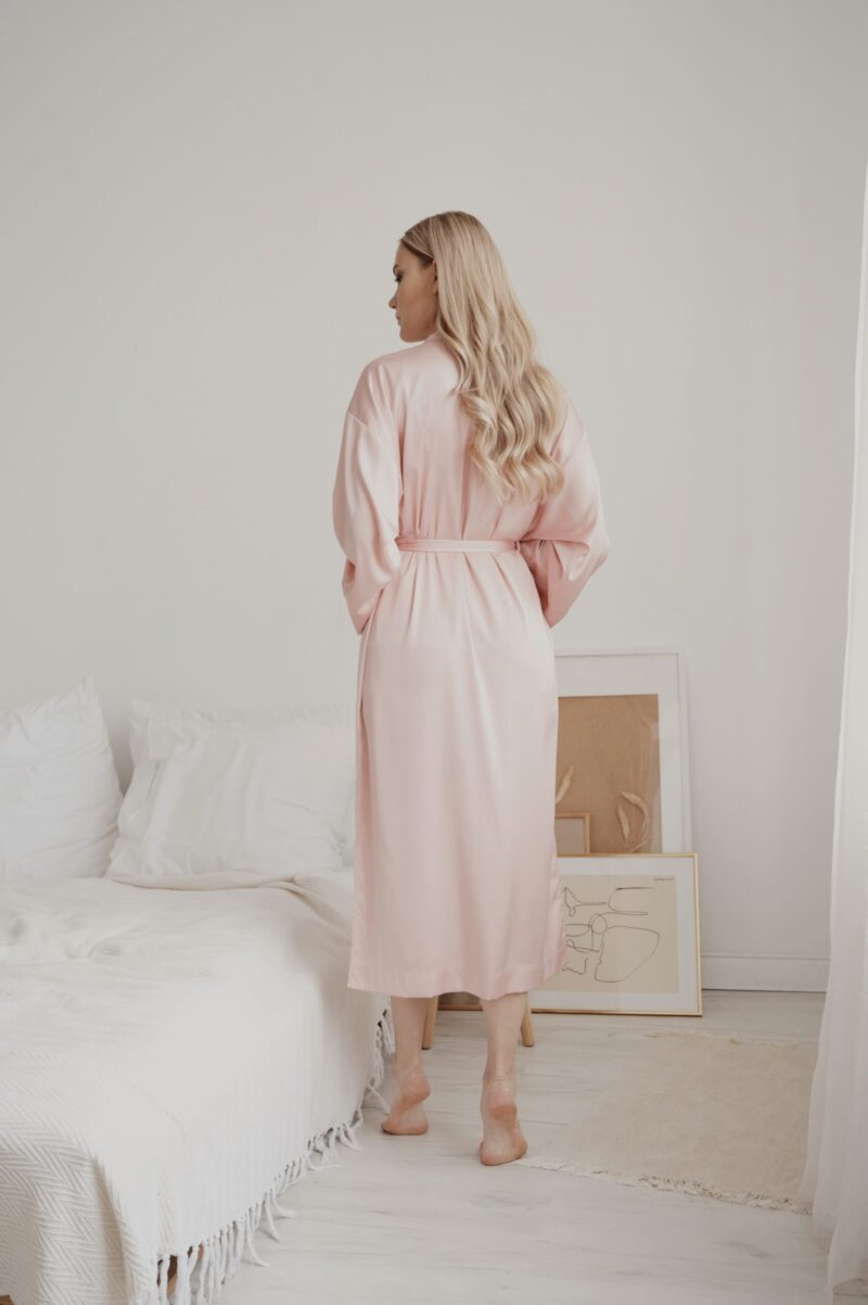 Pikk Hommikumantel "Versailles" roosa - Image 3